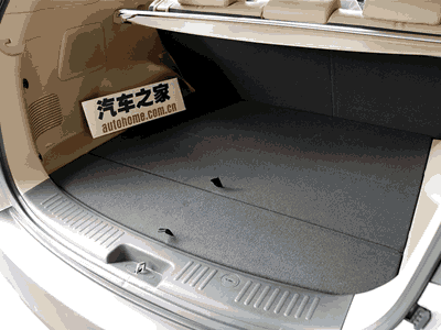 到底新在哪?起亞新索蘭托全國首家詳拍 汽車之家 到底新在哪?起亞新索蘭托全國首家詳拍 汽車之家