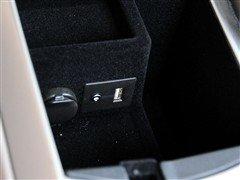 儲物空間是亮點 凱迪拉克CTS旅行版實拍